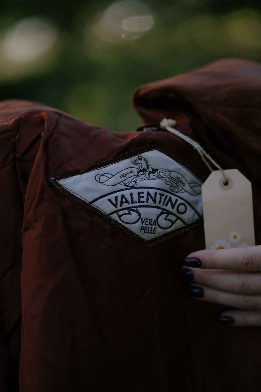 Karmelowa skórzana kurtka Valentino 