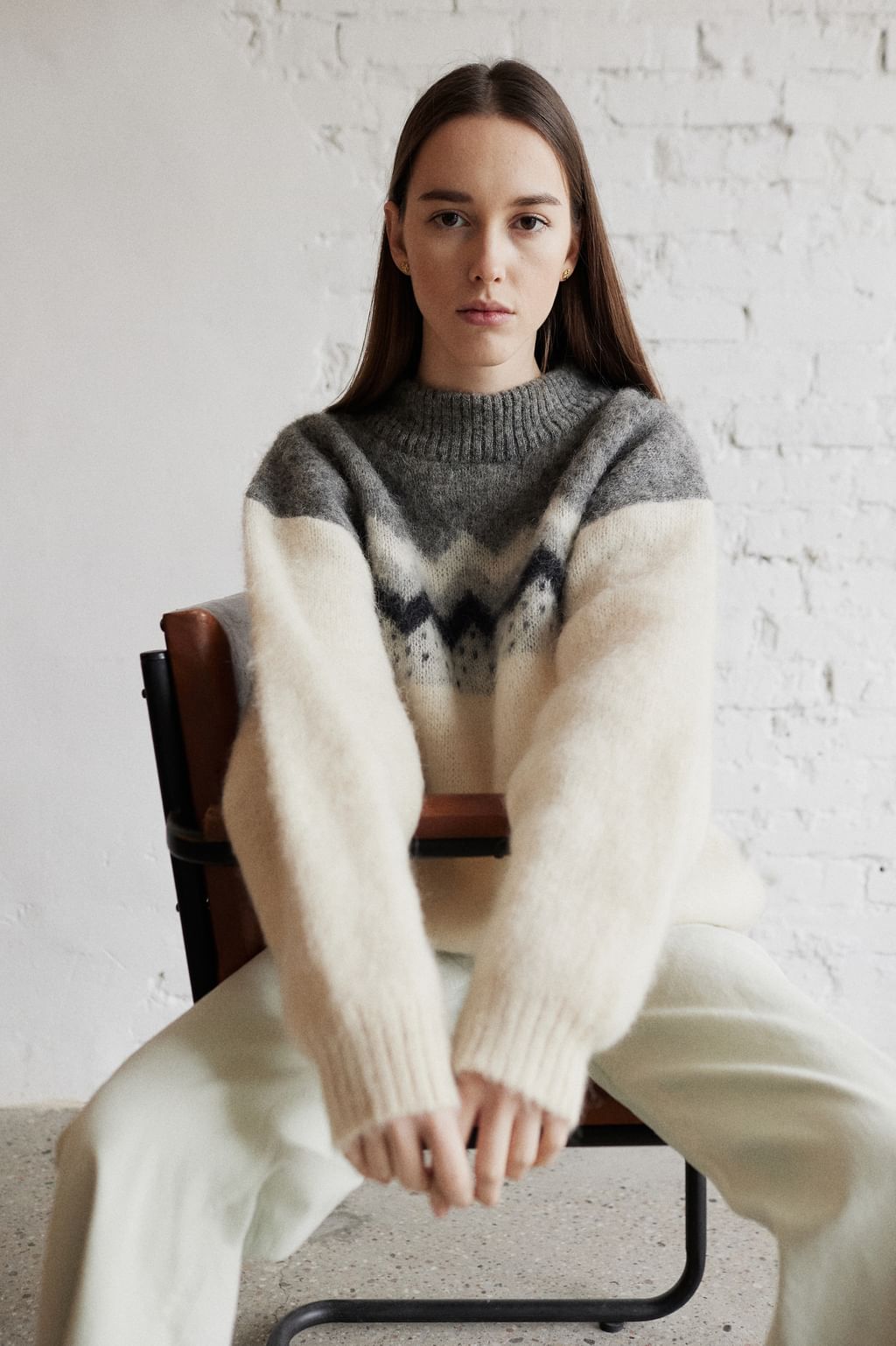 Islandzki wełniany sweter M/L 